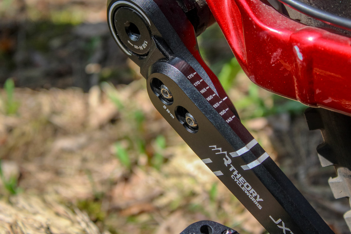 JX7 Adjustable Length Crankset